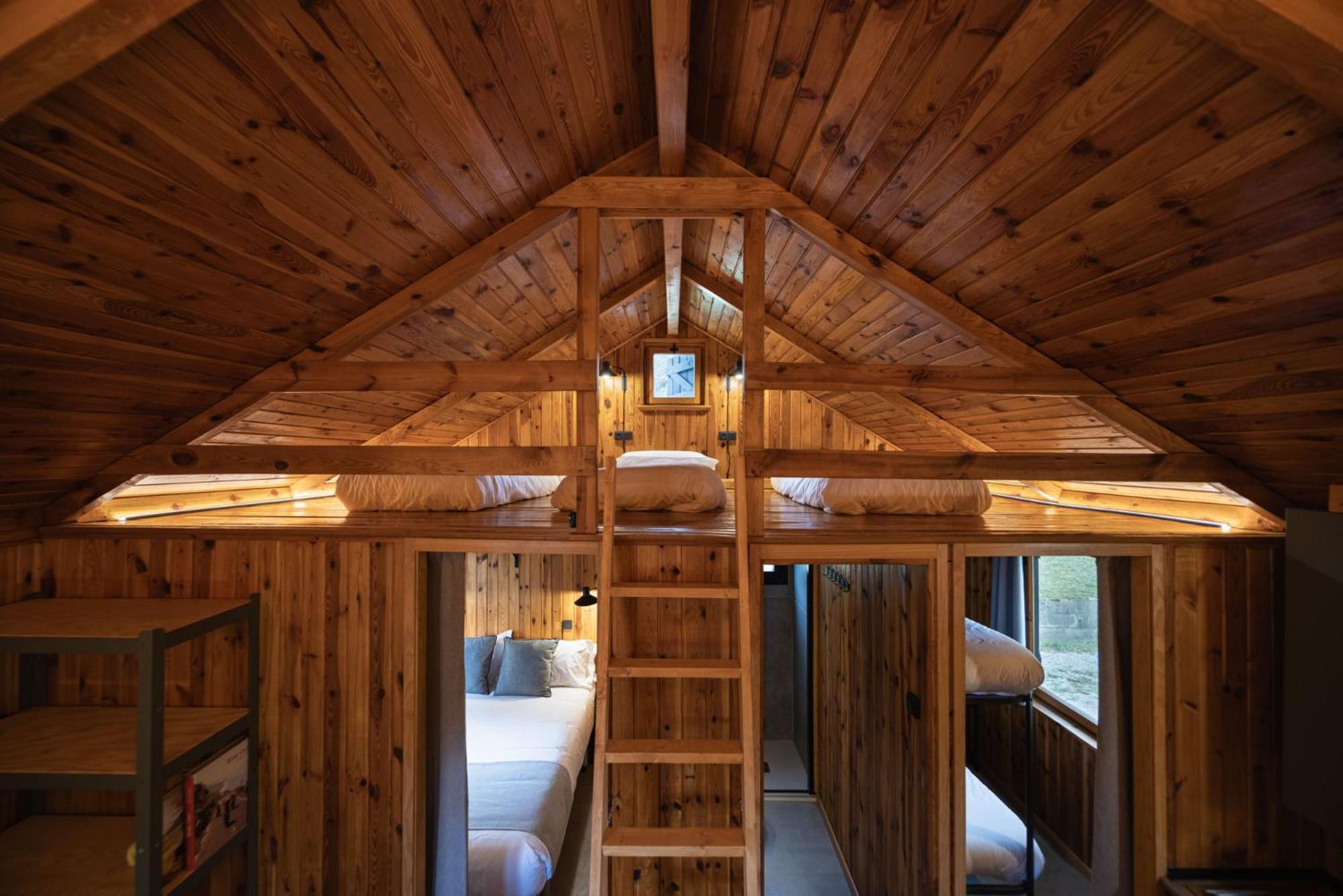 Basecamps Cerdanya Hotel Caixans Bilik gambar