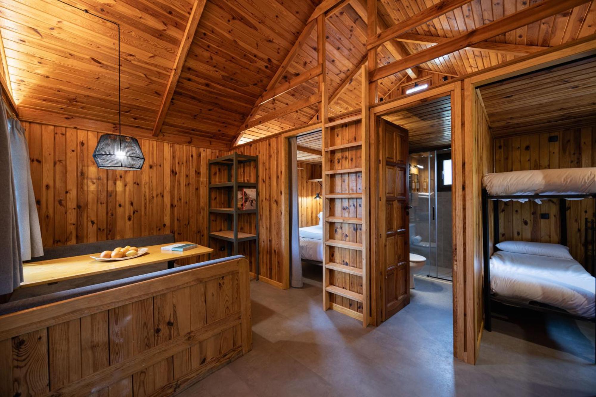 Basecamps Cerdanya Hotel Caixans Bilik gambar