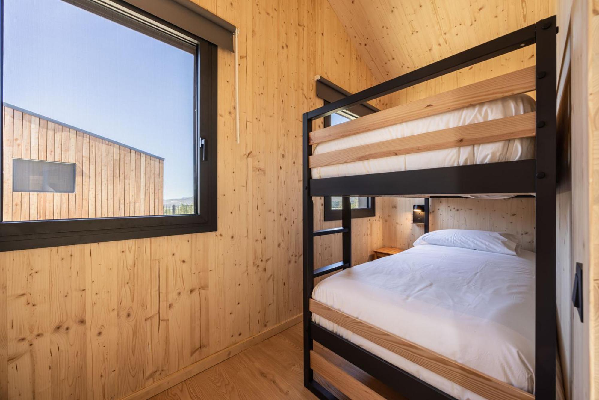 Basecamps Cerdanya Hotel Caixans Bilik gambar