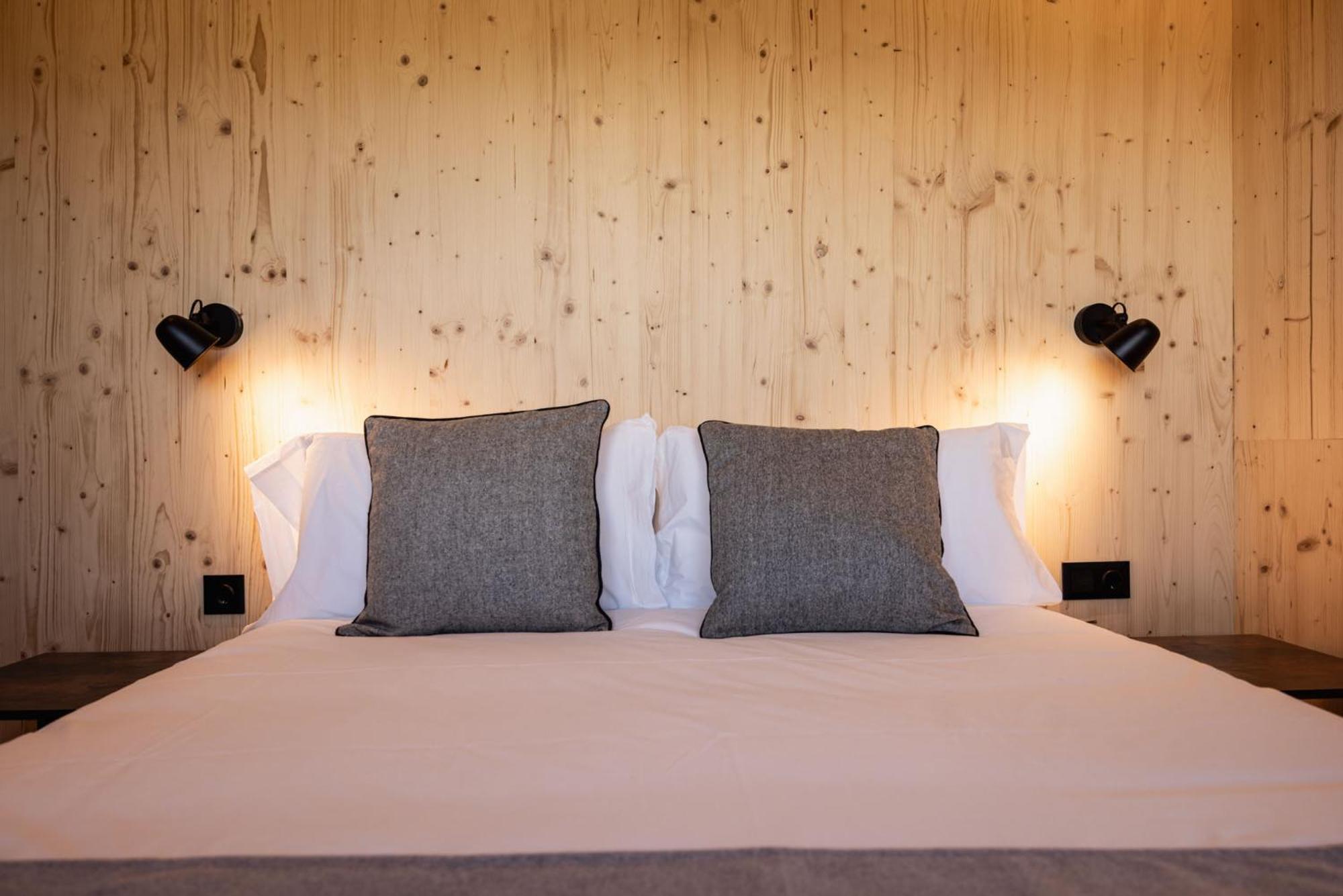 Basecamps Cerdanya Hotel Caixans Bilik gambar