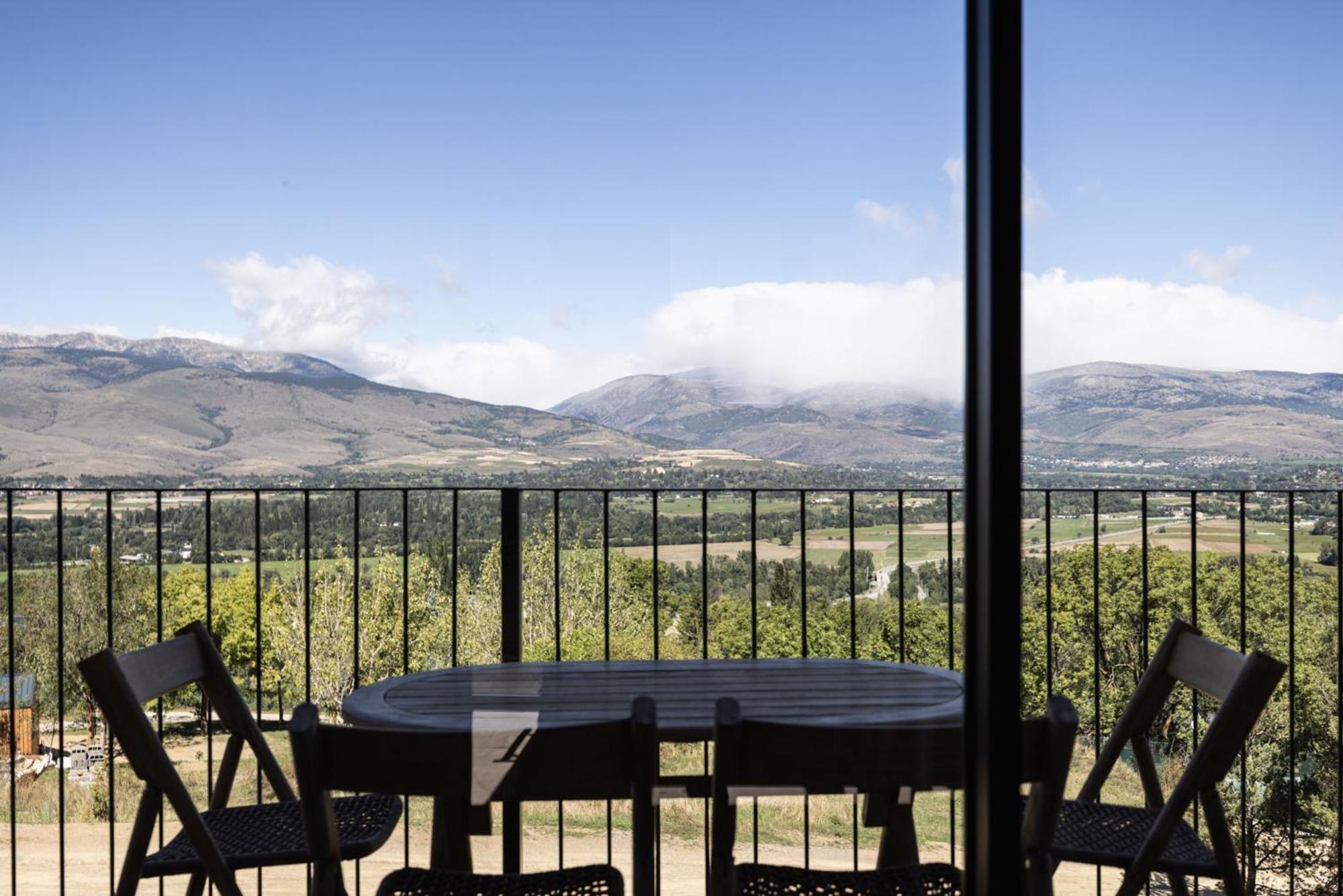 Basecamps Cerdanya Hotel Caixans Bilik gambar