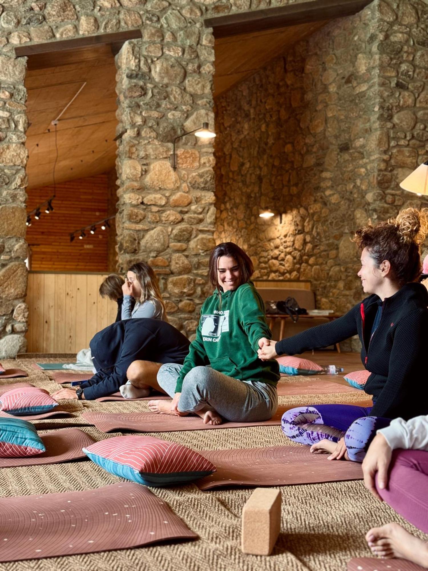 Basecamps Cerdanya Hotel Caixans Luaran gambar